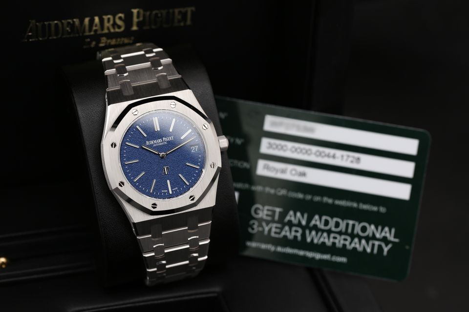 Audemars Piguet Royal Oak 16202BC.OO.1240BC.02 Image 7